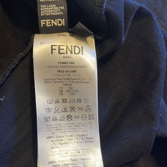 Fendi T- short. - Picture 5 of 7